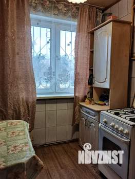 2-к квартира, вторичка, 42м2, 1/5 этаж