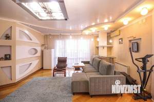 4-к квартира, вторичка, 142м2, 12/16 этаж