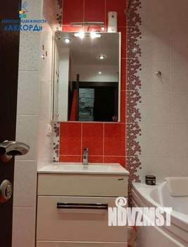 2-к квартира, вторичка, 52м2, 1/9 этаж