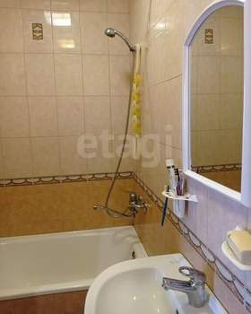 2-к квартира, вторичка, 46м2, 3/3 этаж