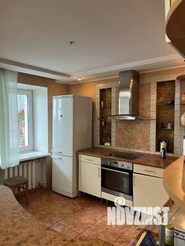3-к квартира, вторичка, 108м2, 6/10 этаж