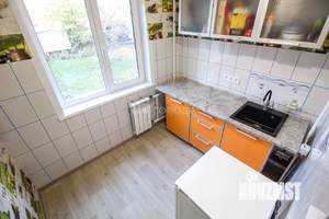 3-к квартира, вторичка, 58м2, 2/5 этаж