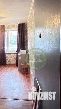 2-к квартира, вторичка, 50м2, 1/10 этаж