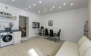 3-к квартира, вторичка, 106м2, 1/10 этаж