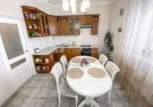 3-к квартира, вторичка, 102м2, 5/13 этаж