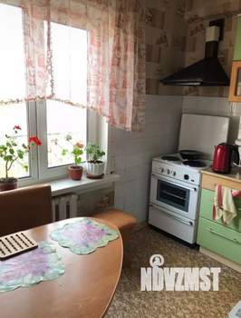 3-к квартира, вторичка, 55м2, 8/9 этаж