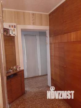 3-к квартира, вторичка, 64м2, 6/9 этаж
