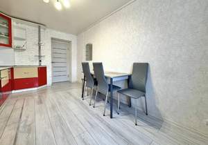 3-к квартира, вторичка, 91м2, 8/10 этаж