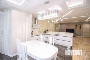 4-к квартира, вторичка, 156м2, 1/9 этаж