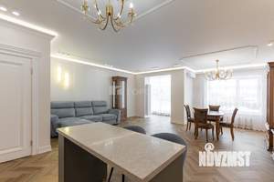 2-к квартира, вторичка, 85м2, 2/8 этаж