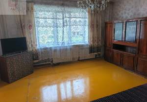 2-к квартира, вторичка, 57м2, 1/1 этаж