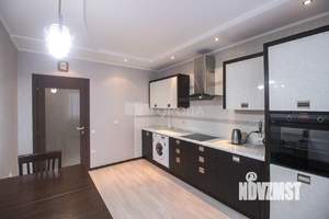 4-к квартира, вторичка, 117м2, 3/10 этаж