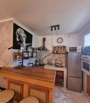 Студия квартира, вторичка, 28м2, 2/5 этаж