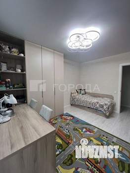 3-к квартира, вторичка, 58м2, 10/16 этаж