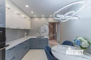 2-к квартира, вторичка, 52м2, 1/10 этаж