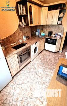 3-к квартира, вторичка, 58м2, 1/9 этаж