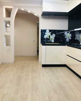 3-к квартира, вторичка, 82м2, 3/18 этаж