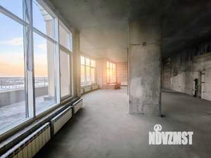 Студия квартира, вторичка, 130м2, 22/22 этаж