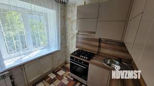 3-к квартира, вторичка, 43м2, 1/5 этаж