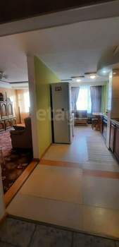 4-к квартира, вторичка, 76м2, 2/9 этаж