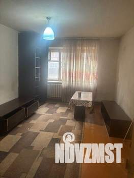 2-к квартира, вторичка, 35м2, 1/5 этаж