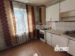 2-к квартира, вторичка, 50м2, 1/10 этаж