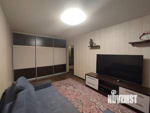 2-к квартира, вторичка, 50м2, 1/10 этаж