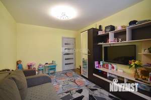 2-к квартира, вторичка, 42м2, 1/10 этаж