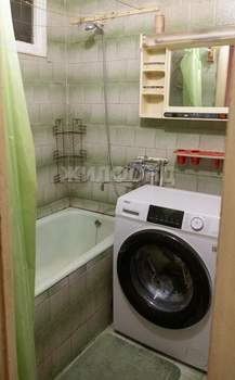 2-к квартира, вторичка, 50м2, 5/5 этаж