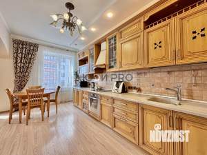 3-к квартира, вторичка, 151м2, 3/12 этаж