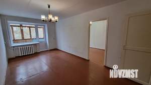 3-к квартира, вторичка, 61м2, 3/5 этаж