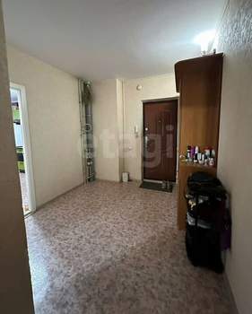 3-к квартира, вторичка, 77м2, 9/10 этаж