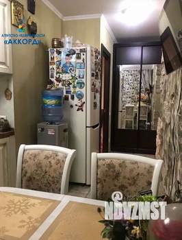 2-к квартира, вторичка, 52м2, 1/9 этаж