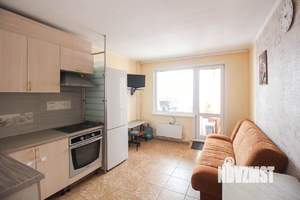 2-к квартира, вторичка, 56м2, 11/16 этаж