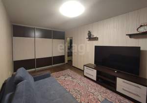 2-к квартира, вторичка, 50м2, 1/10 этаж