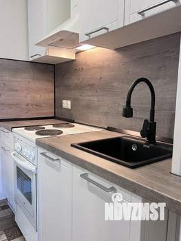 Студия квартира, вторичка, 27м2, 10/10 этаж