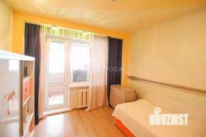 4-к квартира, вторичка, 98м2, 8/9 этаж