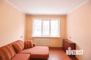3-к квартира, вторичка, 60м2, 1/9 этаж