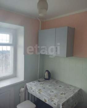 3-к квартира, вторичка, 56м2, 1/5 этаж