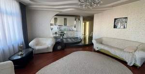 3-к квартира, вторичка, 95м2, 4/4 этаж