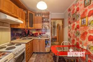 3-к квартира, вторичка, 63м2, 1/10 этаж