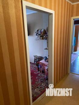 4-к квартира, вторичка, 61м2, 5/5 этаж