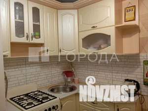 2-к квартира, вторичка, 43м2, 1/4 этаж