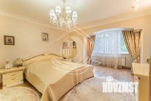 4-к квартира, вторичка, 124м2, 2/6 этаж