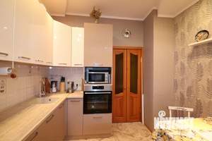 3-к квартира, вторичка, 82м2, 2/5 этаж