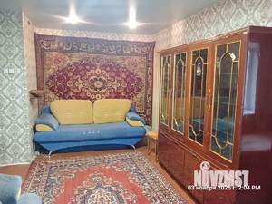 2-к квартира, вторичка, 43м2, 1/4 этаж