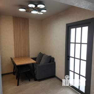 3-к квартира, вторичка, 37м2, 1/10 этаж