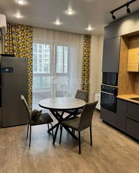 2-к квартира, вторичка, 61м2, 2/17 этаж