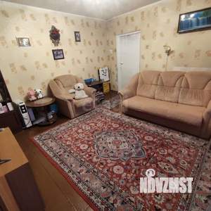 2-к квартира, вторичка, 54м2, 1/10 этаж