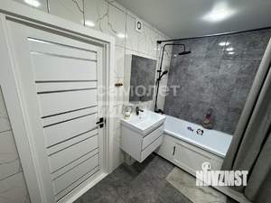 4-к квартира, вторичка, 100м2, 2/9 этаж